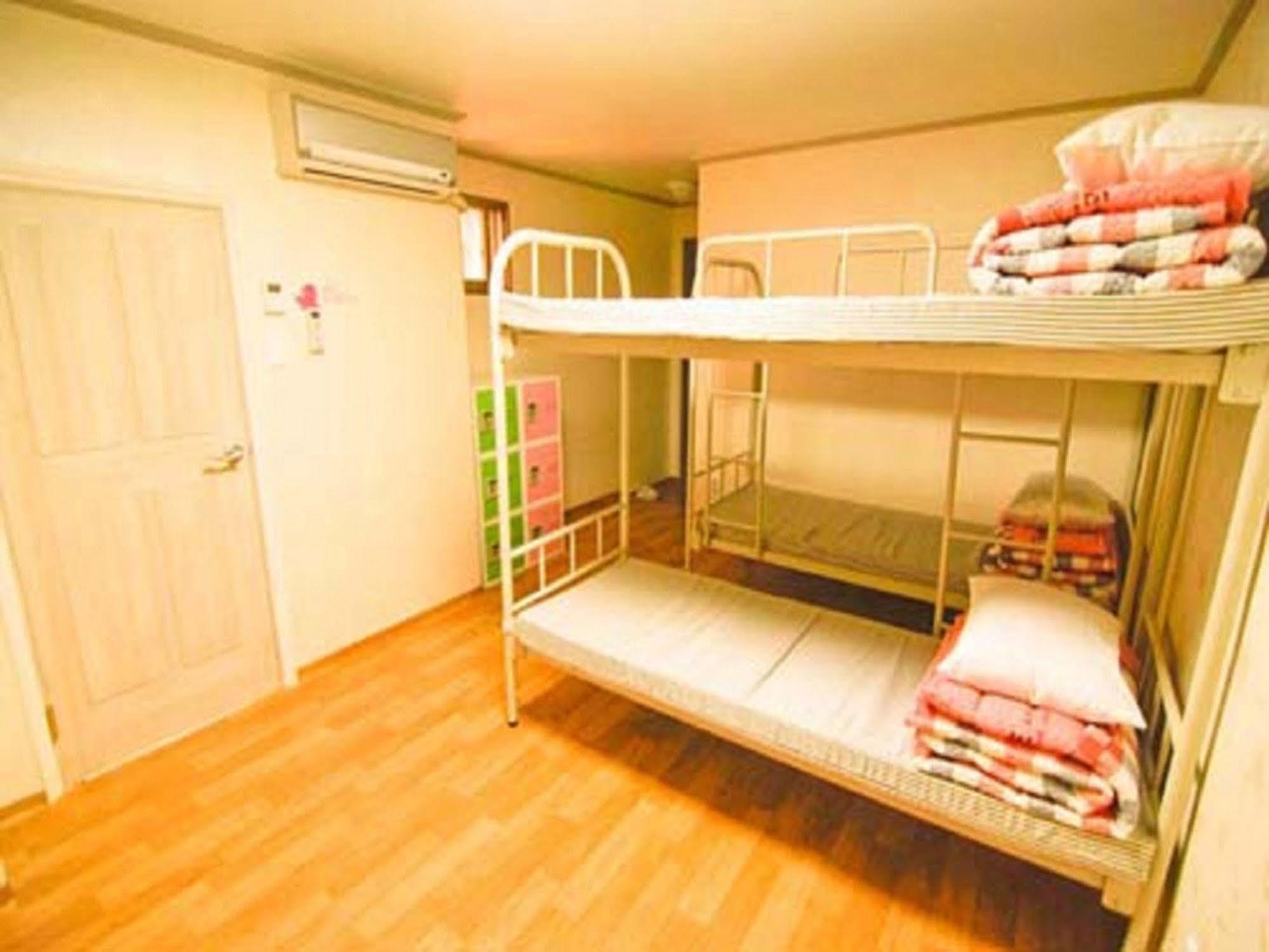 Kimchee Hongdae Guesthouse Σεούλ Εξωτερικό φωτογραφία