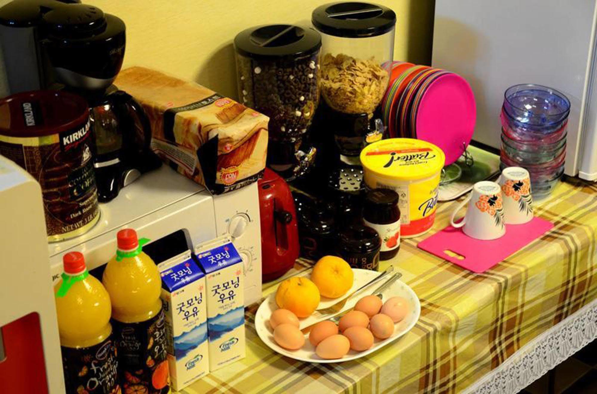 Kimchee Hongdae Guesthouse Σεούλ Εξωτερικό φωτογραφία